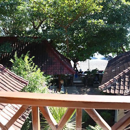 Blue Star Bungalows & Cafe Amed Kültér fotó