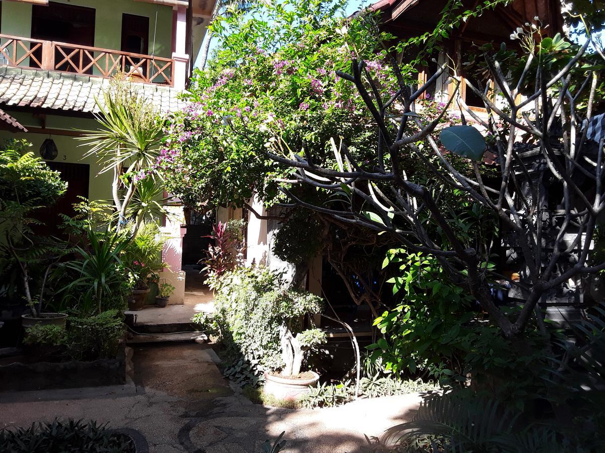 Blue Star Bungalows & Cafe Amed Kültér fotó